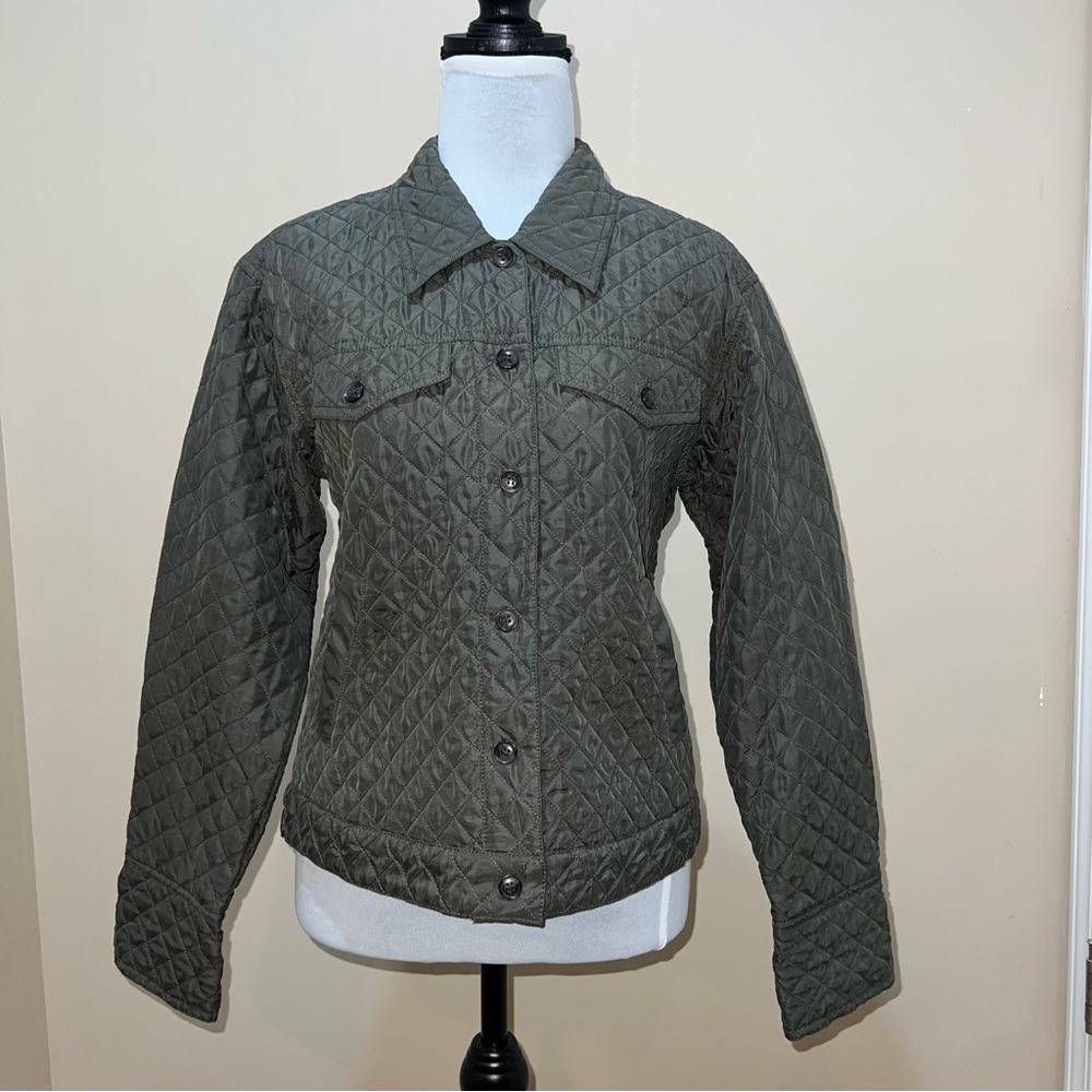 Debra Deroo Women's Petite 100% Silk Green Lightweight Quilted Jacket. Size 2P